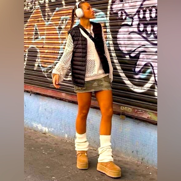 Ugg Ultra Mini Platforms ~ Size 8W/7M - Picture 13 of 16